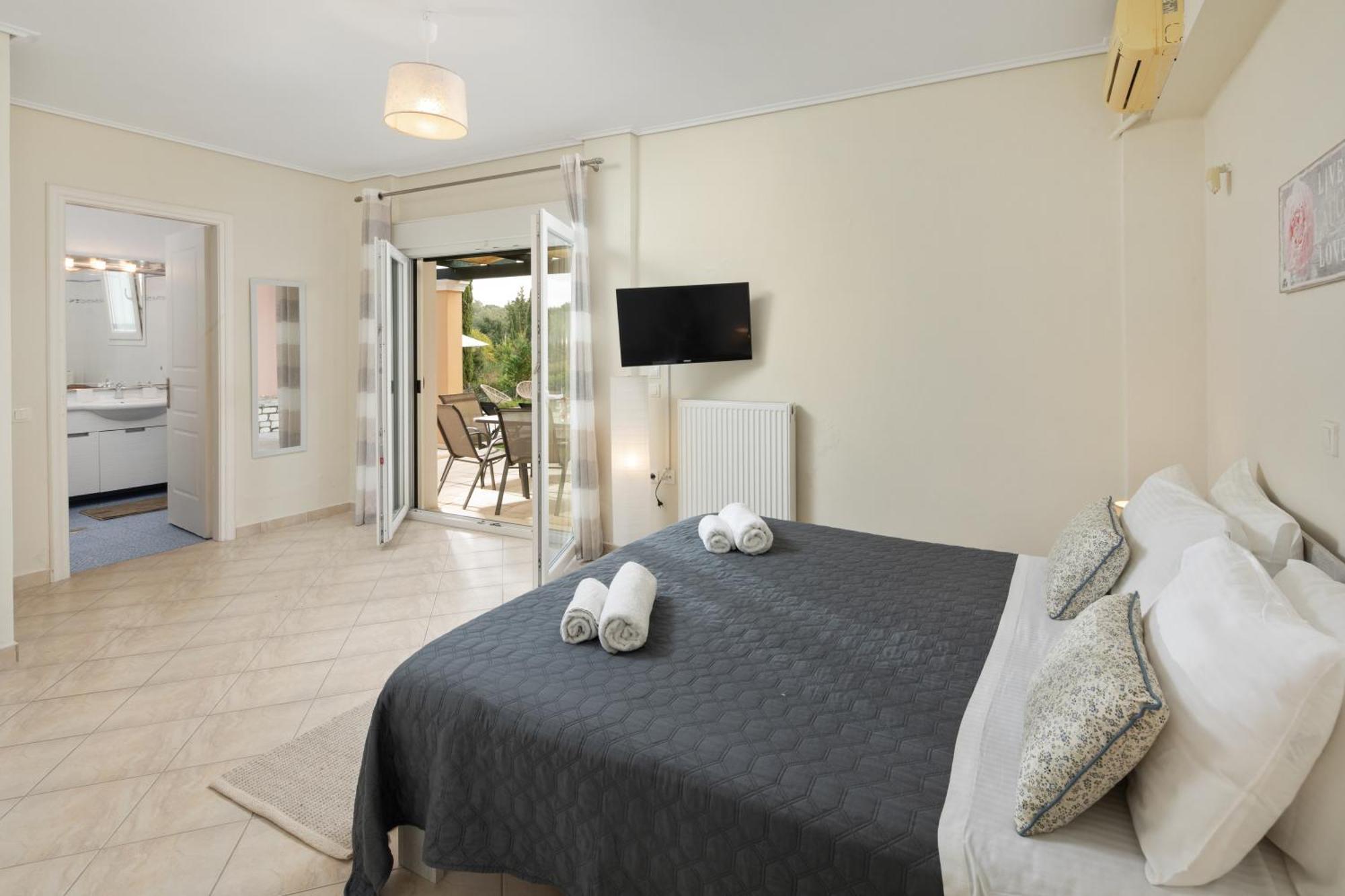 Eleonas Luxury Homes Gardeládes Exterior photo