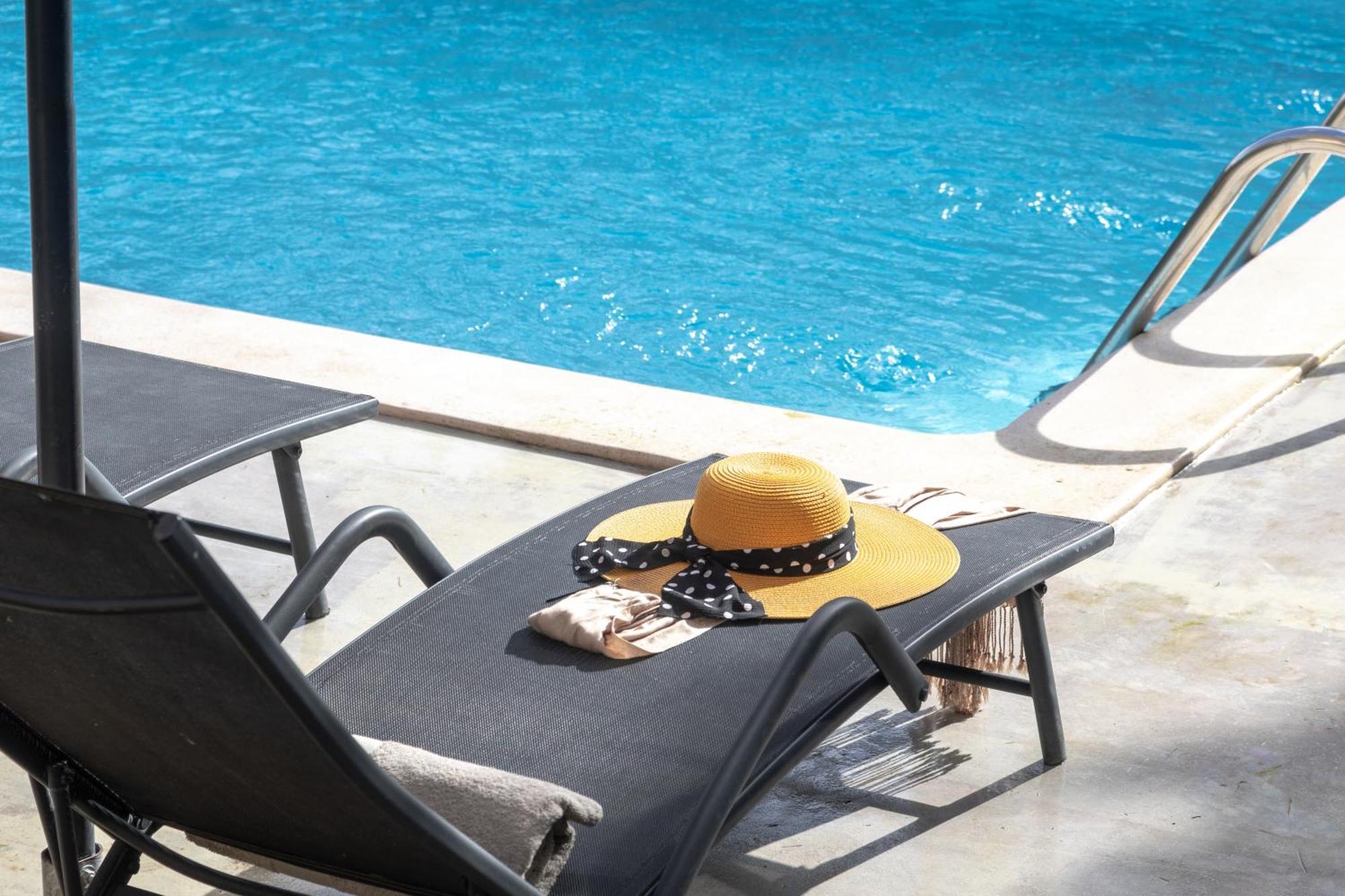 Eleonas Luxury Homes Gardeládes Exterior photo